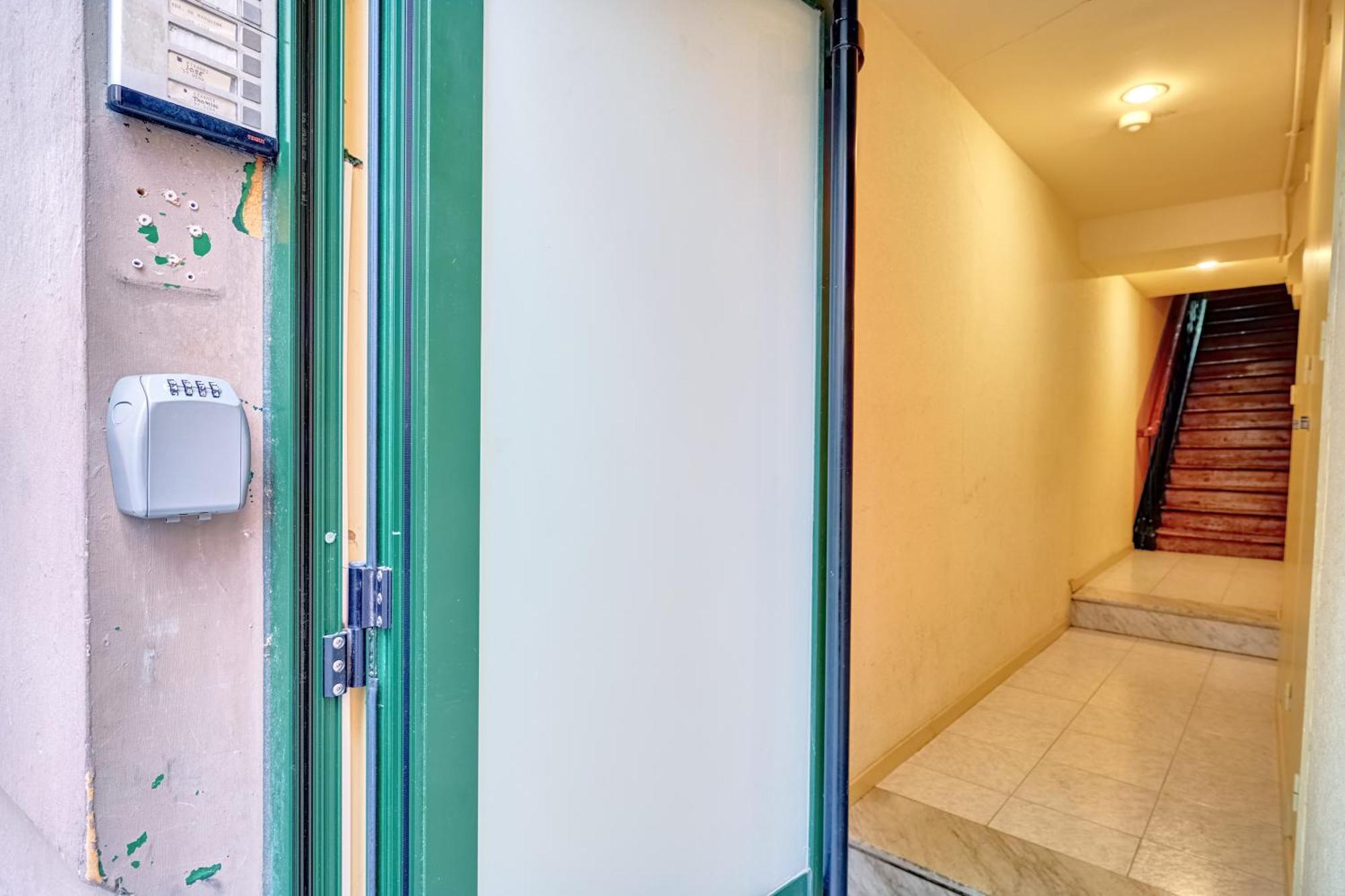 Apartamento La Capilla By Clabao Pamplona Exterior foto